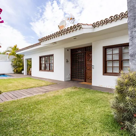 Prime Botanico Chalet *